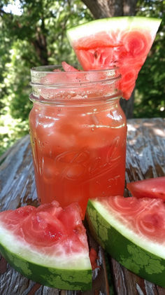 watermelon juice in a mason jar on a picnic table