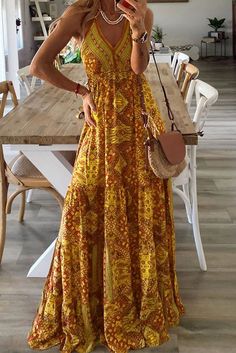 Bohemian Print Dress, Beach Dress Summer, Looks Pinterest, Bohemian Print, Mini Robes, Maxi Robes, Sleeves Clothing, Slip Skirt, Vintage Maxi Dress