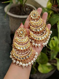 Jewellery Kundan, Jewelry Kundan, Earrings Indian, Jewelry Design Inspiration, Indian Jewelry Sets, Pakistani Jewelry