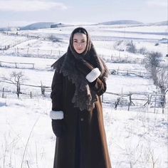 Slavic Aesthetic Outfits, Russian Aesthetic Outfit, Eastern European Fashion, Slavic Fashion, Slavic Style, Slavic Clothing, Russian Clothing, Russian Winter