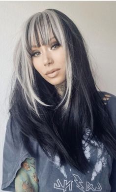 Black White Hair, Money Piece, Edgy Hair, Hair Color And Cut, The Fringe, Hair Dye Colors, Hair Inspiration Color, Hair Inspo Color