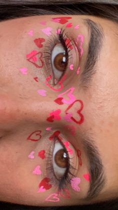 Carnaval Make-up, Heart Makeup, Maquillage On Fleek, Cute Eye Makeup, Graphic Makeup, Valentines Day Makeup, Swag Makeup, Valentines Makeup, Makijaż Smokey Eye