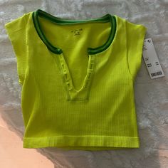 Urban Outfitters Out From Under Go For Gold Seamless Top Neon Green (Nwt) Urban Out From Under Top, Affordable Yellow Tops From Urban Outfitters, Urban Outfitters Outfit Ideas, Go For Gold Seamless Top, 80's Clothes, Urban Outfitters Clothes, Preppy Clothes, Seamless Top, Future Wardrobe