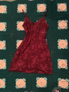 Cute Y2K slip dress. Size- small, brand- Gillian o'malley. Sheer with floral details. Button closer in back. Great vintage condition! Sheer Slip Dress, Womens Lingerie, Vintage Y2k, Women Lingerie, Beauty Book, Slip Dress, Art Collection, Bathing Beauties, Display Homes