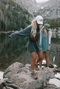 Colorado Outfits, Mountain Outfit, Summer Hiking Outfit, Trip Outfits