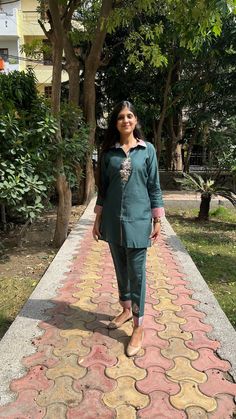 salwar suit Pathani Suit Women, Pathani Salwar, Contemporary Western, Kurta For Women, Indo Western, Salwar Suit, Kurta Set, Traditional Indian, Salwar Suits