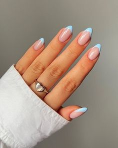 Ongles Baby Blue, Nail Design Gold, Light Blue Nail Designs, Nails Light Blue, Hoco Nails, Nails Heart, Nails Dark, Light Blue Nails, Baby Blue Nails