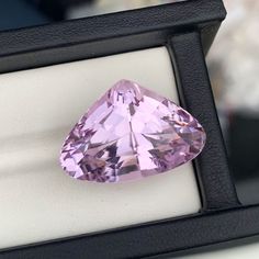 Lilac Kunzite Gemstone For Jewelry, Natural Kunzite Necklace Stone, 43.75Ct Kunzite Necklace, Necklace Stone, Stone Necklace, Lilac, Gems, Gemstones, Stone, Nature