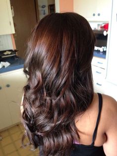 Dark Red Hair With Brown, Brunette Ombre, Brown Hair Shades, Brunette Balayage, Red Brown Hair, Dark Brown Hair Color, Long Brown Hair, Hair Color Highlights, Trendy Hair Color