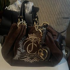 Iso Trading My Bag For A Black Vintage Bag In Similar Condition As Mine! Message Me If You Have Any Questions! Do Not Buy This Listing Unless Its For The Trade! Brown Juicy Couture, 2000s Purse, 2000s Juicy Couture, Juicy Couture Vintage, Fluffy Bag, Juicy Couture Bracelet, School Bag Essentials