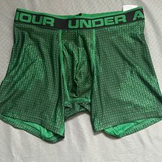 Brand New Under Armour Boxer Size M Green Breathable Boxer Briefs For Sports, Green Compression Sporty Boxer Briefs, Sporty Green Compression Boxer Briefs, Green Casual Sports Boxer Briefs, Sporty Green Multi-pack Bottoms, Sporty Green Bottoms Multi-pack, Under Armour, Socks, Brand New