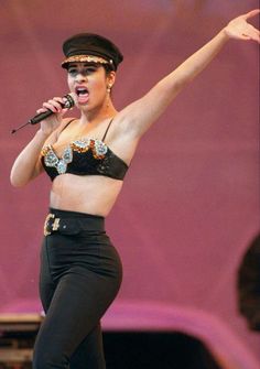 Selena Costume, Selena Quintanilla Outfits, Selena Quintanilla Fashion, Selena Selena, Selena Q, Tejano Music, Selena Quintanilla Perez, Selena Quintanilla, Janet Jackson