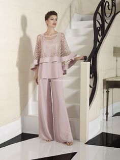 Abiti da Cerimonia di Antonio D'Errico (AD 001), linea couture, lungo Women Pants Suits Wedding Evening Party, Elegant Stretch Sets With Long Pants, Mother Of The Bride Pants Outfit, Fashion Pants Outfit, Mother Of The Bride Trouser Suits, Matching Outfit