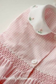 Smocking Baby, Baby Dress Embroidery, Knot Embroidery, French Knot Embroidery, Smocked Clothes, Heirloom Dresses, Kids Frocks Design, Kids Dress Wear, Kurti Embroidery Design