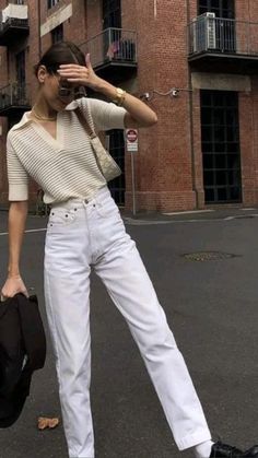 Trendy Minimalist Outfit, Elegantly Casual Outfit, New Money Outfits, Chic Minimalist Style Classy, Cute Minimalist Outfits, How To Dress, Elegant Minimalist Outfit, Classy Minimalist Outfits, Elegant Casual Outfit