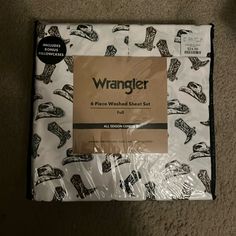 the wrangler bedding set is on the floor