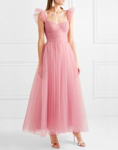 Blush Pink Prom Dress, Non White Wedding Dresses, Tutu En Tulle, Wedding Guest Dresses Long, Black Dresser, Tule Rok, Pink Prom Dress, Dresses Formal Elegant, Dresser Makeover