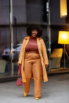 Plus Size Street Style, Monochromatic Fashion, New York Fashion Week Street Style, Look Plus Size, Autumn Street Style, Cool Street Fashion, Fashion Week Street Style, Look Plus