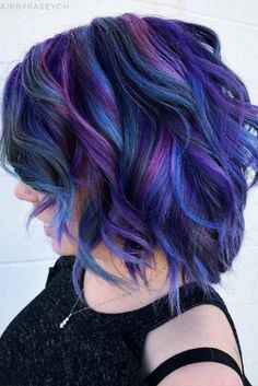 Purple Hair Short, Galaxy Hair Color, Blue And Purple Hair, Short Purple Hair, Blue Purple Hair, Mermaid Hair Color, Galaxy Hair, Peinados Fáciles Para Cabello Corto