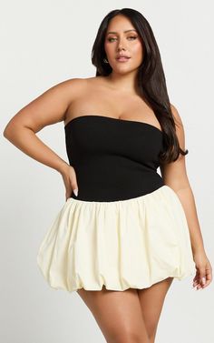 Harley Mini Dress - Strapless Drop Waist Bubble Hem Contrast Dress in White/Black | Showpo USA Millennial Fashion, Basic Black Dress, Millennials Fashion, Contrast Dress, Bachelorette Dress, Navy Bridesmaid Dresses, Long Sleeve Dress Formal, White Long Sleeve Dress, Bubble Hem