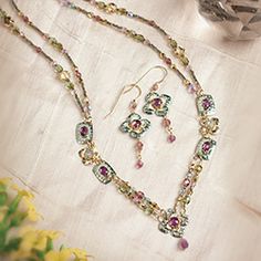 We just love the elegance of this handmade Royal Courtship #necklace and #earrings for mom! Holly Yashi, Jewelry Upcycle, Jewelry Post, Czech Crystal, Handcrafted Necklace, Fancy Jewelry, Micro Macrame, Macrame Bracelets