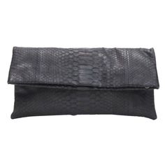 AKKESOIR black genuine scaled leather foldover rectangular clutch bag Reference: CNLE/A00116 Brand: Akkesoir Model: Fold over clutch Material: Leather Color: Black Pattern: Solid Closure: Magnet Extra Details: Fold over scaled leather clutch. Silver-tone charm at opening. Made in: Indonesia CONDITION: Condition: Very good, this item was pre-owned and is in very good condition. Please refer to image gallery for thorough condition check. Minor corrosion on silver-tone charm Comes with: One dust ba Bag Reference, Fold Over Clutch, Clutch Purse Black, Hobo Tote Bag, Tooled Leather Purse, Large Clutch, Boot Jewelry, Toddler Boy Shoes, Purple Leather