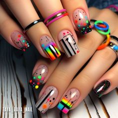 All Nail Shapes, Crazy Nail Art, Summer Nail Designs, Hippie Nails, Stylish Nails Designs, Beige Nails