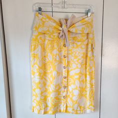 Anthropologie 52 Conversations Skirt, Size 2, New With Tags. Zipper Closure At The Back. Approximate Measurements: Waist 27" Length 24" (1213) Yellow Pencil Skirt For Spring, Yellow Cotton Skirt For Day Out, Yellow Pencil Skirt For Summer, Yellow Summer Pencil Skirt, Yellow Relaxed Skirt For Day Out, Green Velvet Skirt, Aztec Skirt, Utility Skirt, Black Lace Skirt