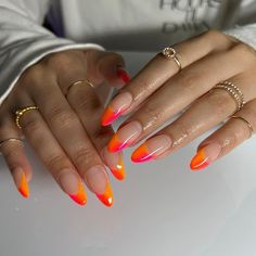 Pink Orange Ombre Nails, Ombre Coffin Nails, Orange Ombre Nails, Ombre Coffin, Ombre Nail Designs, Orange Ombre, Rose Orange