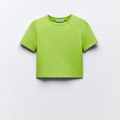 Zara Green Cropped T-Shirt -Size Small- Nwt Round Neckline Short Sleeves Cropped T-Shirt Final Sale No Returns Happy Shopping Poshers !!! Xo Cropped T Shirt, Crop Tshirt, Crop Shirt, Zara Tops, Green Color, Lime Green, Round Neck, Cotton Blend, Short Sleeves