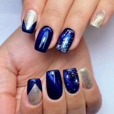 Blue And Gold Gel Nail Designs, Dark Blue With Gold Nails, Blue And Gold Nail Art, Navy Blue New Years Nails, New Years Nails Blue, Blue New Years Nails, Navy Blue And Gold Gel Nails, Blue And Gold Nail Designs, Hanukkah Nails