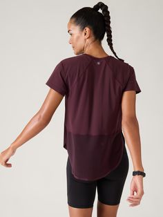 Ultimate Mesh Tee | Athleta Workouts At The Gym, Weekend Workout, Gym Studio, Style Aesthetics, Bra Dress, Swim Shop, Sporty Outfits, Swim Accessories, At The Gym