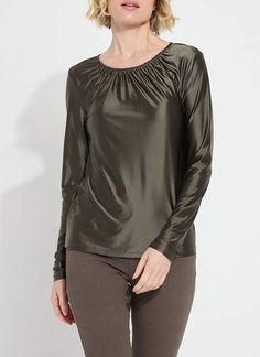 The Larissa Satin Jersey Top is designed for comfort, offering a wrinkle-free and fitted silhouette that stays true to size. It features distinctive ruching at the neckline and is crafted from Stretch Satin Jersey, providing a luxurious sheen and the convenience of 4-way stretch. The interior is finely finished with binding. Versatile in style, this top can be paired with trousers for a more formal look or dressed down with jeans for casual wear. Pewter Green, Jumpsuit And Blazer, The Boyfriend, Boyfriend Denim, Curvy Dress, Short Sleeve Cardigan, Stretch Satin, Denim Leggings, Jersey Top