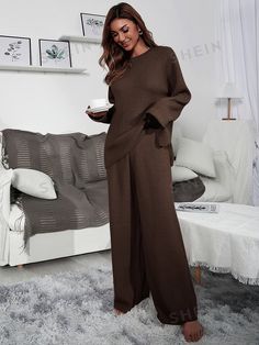 Free Returns ✓ Free Shipping✓. SHEIN Mulvari Raglan Sleeve Sweater & Knit Wide Leg Pants- Women Sweater Co-ords at SHEIN. Wide Knit Pants, Modest Sets, Hairstylist Clothes, Pants Embellished, Winter Mode Outfits, Knit Two Piece Set, Raglan Sleeve Sweater, Plain Pants, Pullover Outfit