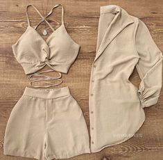 Mode Kylie Jenner, Chic Dress Classy, Top And Shorts Set, Cute Dress Outfits, Pocket Shorts, Elegante Casual, Looks Street Style, Easy Trendy Outfits, Simple Trendy Outfits