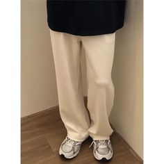 Wiaofellas - Black Beige Casual Pants Men Fashion Knitted Pants Men Streetwear Korean Loose Wide Leg Pants Mens Knitting Trousers M-2XL The size is Asian size,it is 1-2 sizes smaller than Europe/US size.we suggest you to buy 1-2 sizes bigger than usual Please allow 1-3cm error due to manual measurement(Unit:CM) This chart is measure by our clothes not according your body,please measure your suitable and to compare with it. If you are unable to determine your size, please contact us Vintage Streetwear Men Outfits, Vintage Streetwear Men, Men Minimalist Fashion, Casual Pants Men, Loose Wide Leg Pants, Knitted Pants, Streetwear Fall, Streetwear Korean, Men Street Fashion