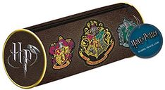 Harry Potter Pencil Case, Harry Potter Kostüm, Hp Logo, Harry Potter Crest, Hp Harry Potter, Retail Park, Hogwarts Crest, Lego Harry Potter