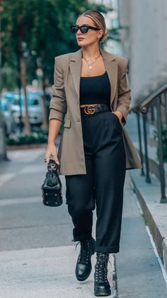 40s Mode, Outfit Chic, Stylish Work Outfits, Blazer Outfits, Looks Style