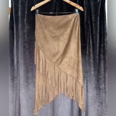 Allen Schwartz Priv ‘Wyatt Collection’ Brown Stretch Faux Suede Asymmetric Fringe Detail Midi Skirt. Color Is ‘Latte’. Super Soft And Comfortable. New With Tags. Women’s Size Small 27-28 Inch Waist 30” Length At Longest Point Of Fringe (Varied Lengths) Fall Pencil Skirt With Fringe, Brown Asymmetrical Hem Skirt For Fall, Fall Brown Skirt With Asymmetrical Hem, Chic Brown Fringe Skirt, Brown Fringe Mini Skirt, Sequin Fringe Skirt, Midi Jean Skirt, Suede Fringe Skirt, Asymmetrical Midi Skirt