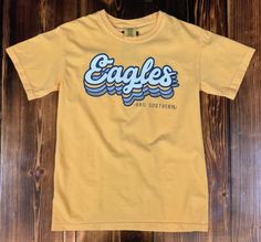 Retro Stack - Citrus – Southern Exchange Company $26 Elementary School Spirit Shirts, Senior Class Shirts, Vintage Shirt Design, Class Shirt