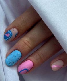 50+ Simple Christmas Nails Short (2024) TailoringinHindi Summer Nail Ideas White, Simple Holiday Nails Short, Holiday Nails Short, Simple Holiday Nails, Nail Ideas Blue, Blue And Pink Nails, Cute Summer Nail Ideas, Simple Christmas Nails, White Summer Nails