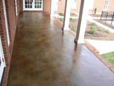 the front porch is clean and ready to be used for concrete floors or patios