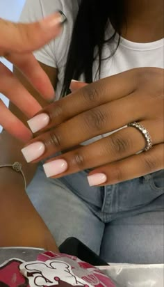 Classy Full Set Nails, Acrylic Nail Black Women, Nails Inspiration Black Women, Classy Short Nails Acrylic, Clean Girl Nails Black Women, Short Nails On Black Women, Classy Nails Black Women, Cute Nails Black Women, Extra Short Square Nails