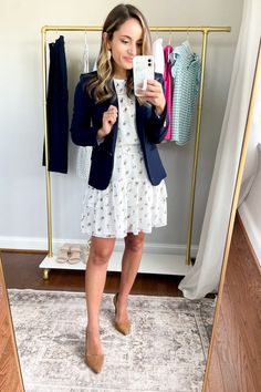 Cute Work Dress, Women’s Work Dresses, Spring Dress Outfits Work, Summer Work Capsule Wardrobe Business Casual, Work Dress Summer, Work Dresses Summer, Summer Dress Work Outfits, Dress Work Outfits Women, Business Casual With Blazer