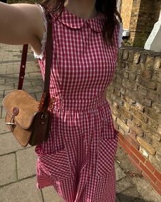 Striped Outfit, Pretty Cardigans, Fairy Clothes, Stripe Outfits, Pinterest Fashion, 90s Vintage, Cute Fashion, Pomegranate, Modest Fashion