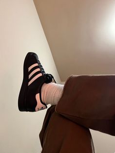 Black Adidas Shoes Outfits, Adidas Superstar Black Outfits, Superstar Shoes Outfit, Superstars Outfit, Black Adidas Superstar Outfit, Black Superstars, 2022 Shoes