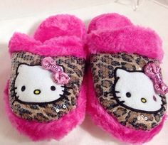 ◟ ͜ ◞ ྀི ◟ ͜ ◞ ྀི ◟ ͜ ◞ ྀི◟ ͜ ◞ ྀི◟ ͜ ◞ ◞ ◟ ͜ ◞ ྀི ◟ Hello Kitty Slippers, Hello Kitty Cat, Scene Room, Hello Kitty Shoes, Hello Kitty Jewelry, Perfume Bottle Design, Hello Kitty Accessories, Cute Bedroom Decor, Pink Girly Things