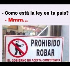 a sign that is in spanish and english