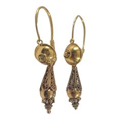 Elegant Early 19th Century  hand made  18k Gold Portuguese Filigree Bomb drop earrings with a hook front hinge . with amazing work,  not Stamped ,they can be detached and used both way  3.8 grams .1.5" H by 0.25" w by 0.25" D Metal Drop, Filigree Earrings, Antique Earrings, Accessories Jewelry Earrings, Gold Earrings Dangle, Pearl Drop, Antique Gold, Cute Jewelry, Gold Earrings