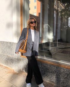 Stile Kylie Jenner, Simple Fall Outfits, Blazer Outfits, Mode Vintage